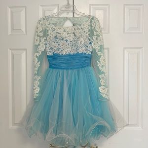 Sherri Hill blue short long sleeve laced dress